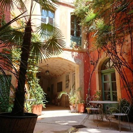 تاراسكون Rue Du Chateau المظهر الخارجي الصورة