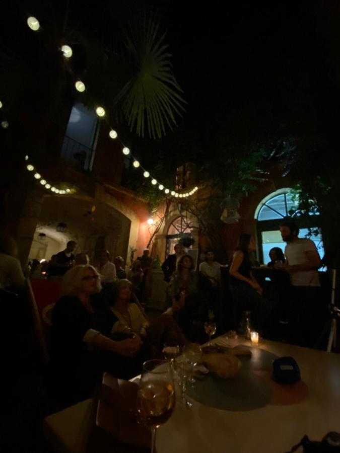 تاراسكون Rue Du Chateau المظهر الخارجي الصورة