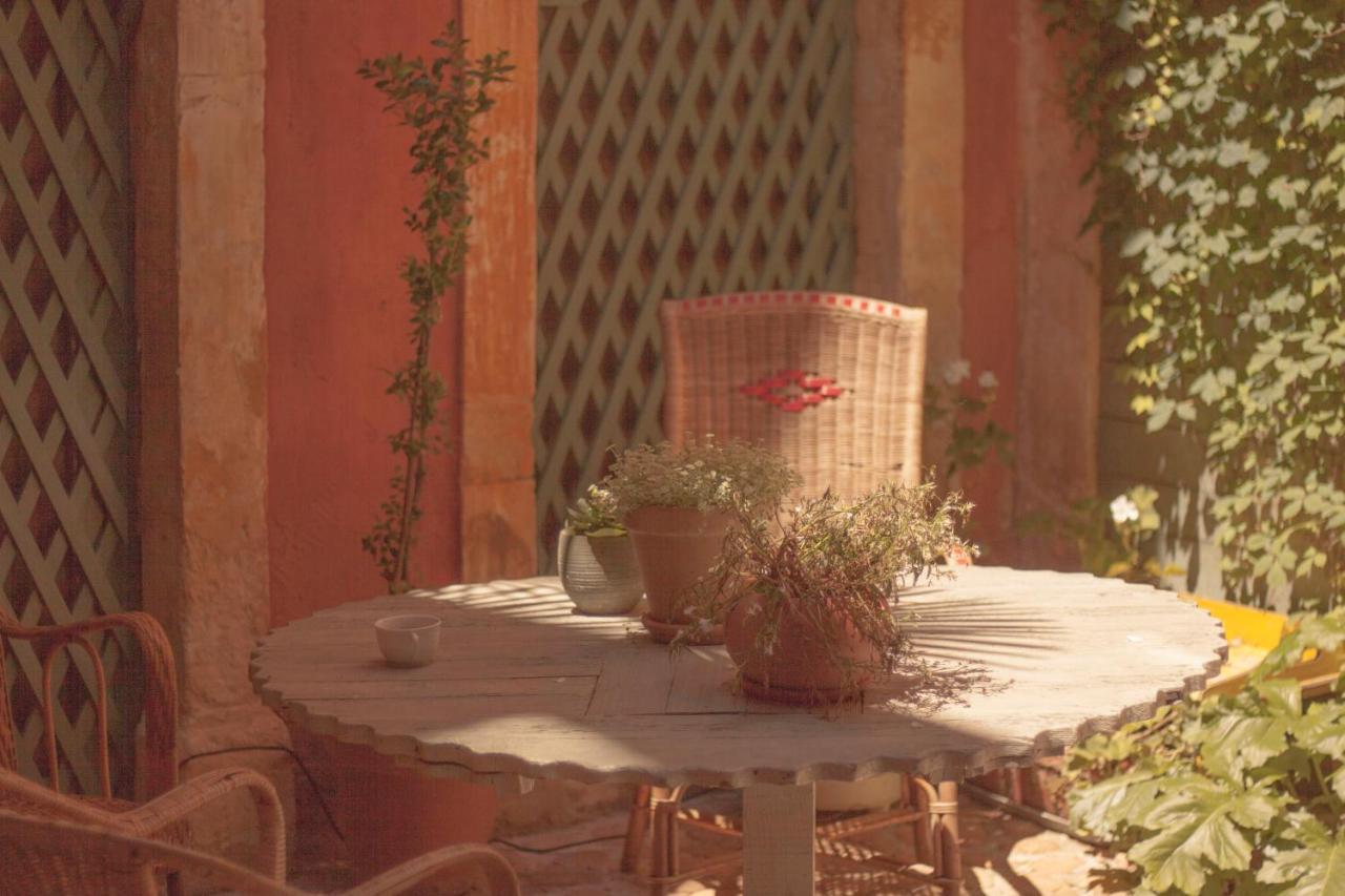 تاراسكون Rue Du Chateau المظهر الخارجي الصورة